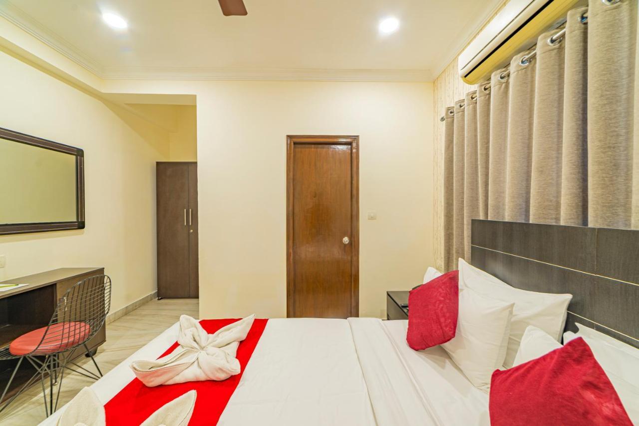Hotel Athome , Whitefields, Kondapur Hyderabad Esterno foto