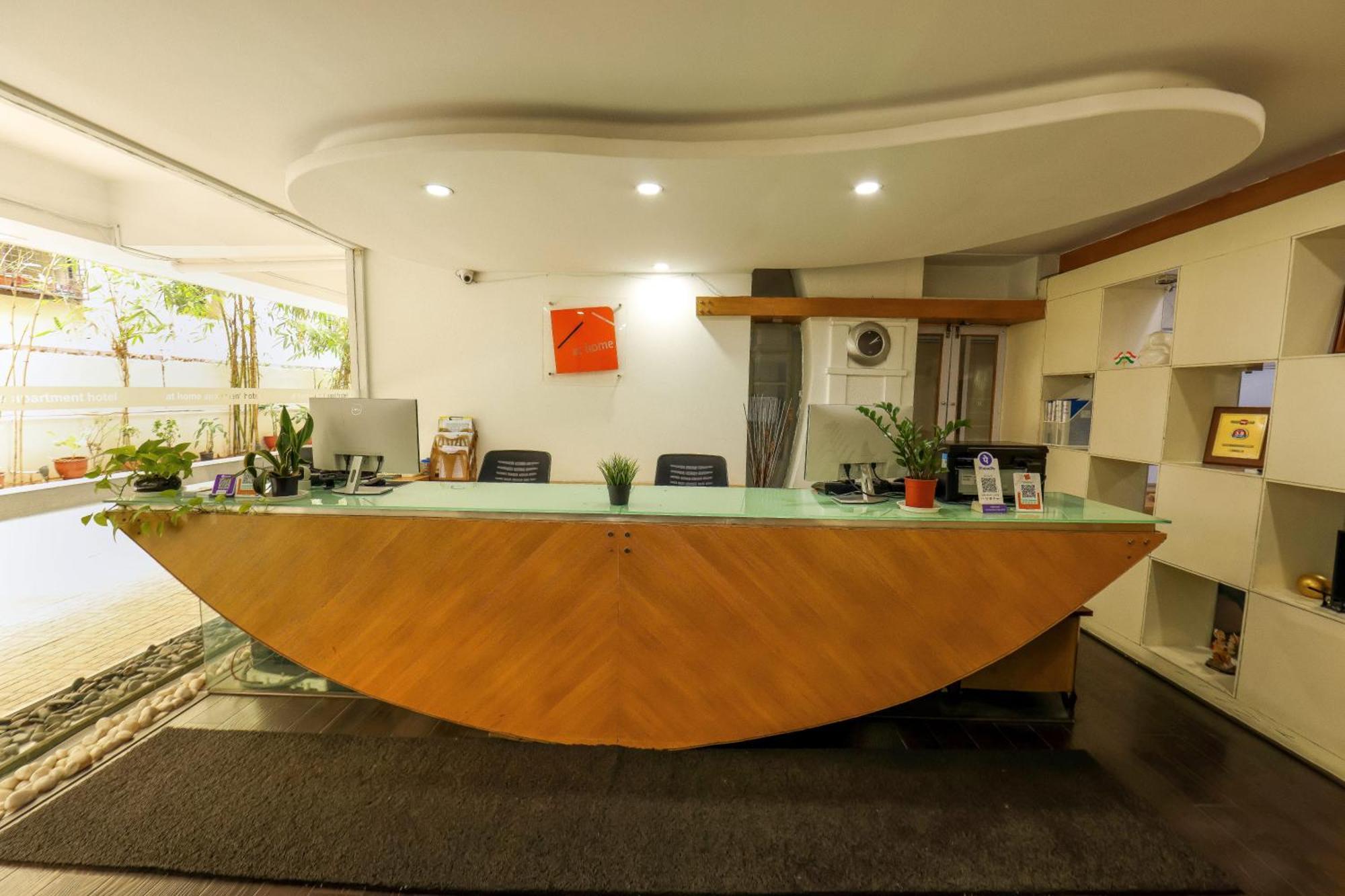 Hotel Athome , Whitefields, Kondapur Hyderabad Esterno foto